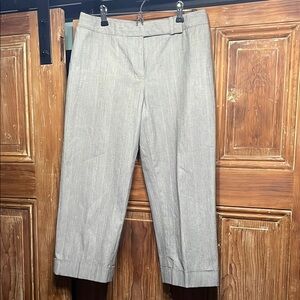 Nine West Gray Cropped Pants with Textured Fabric